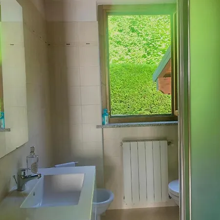 Iseolakerental - La Rocca Apartment Castro (Lombardy)